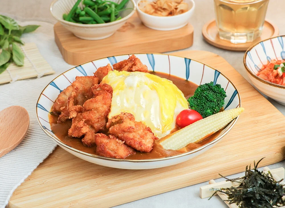 Nk02 1 Item04 歐姆蛋・香酥唐揚雞咖哩飯