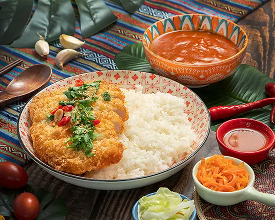 Thai Chili Crispy Pork Chop With Red Curry Rice