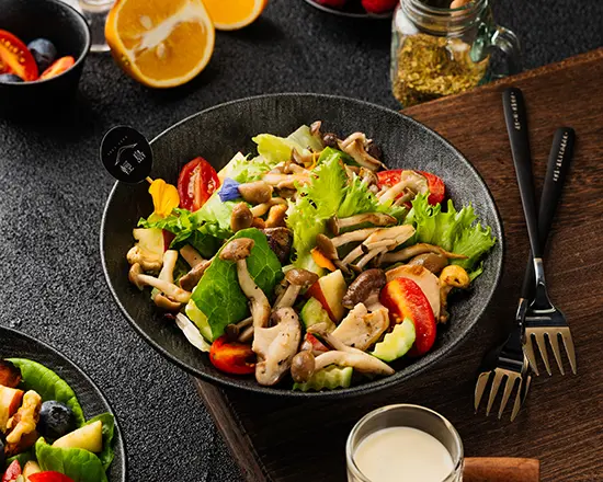 Item17 奶油炒菇生菜沙拉盒|creamy Stir Fried Mushrooms Lettuce Salad Box