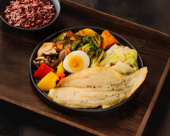 Item11 鹽烤巴沙魚餐盒|salt Roasted Basa Fish Rice Box
