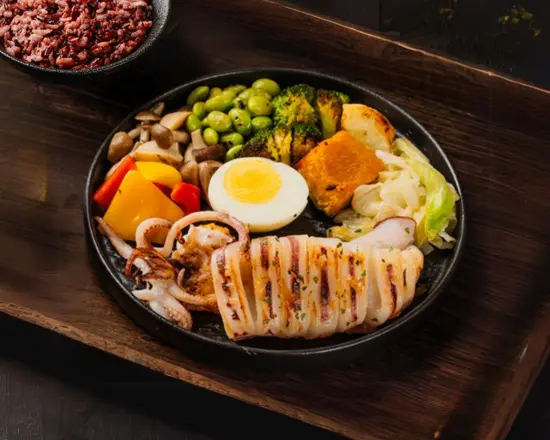 Item10 爐烤深海透抽餐盒|oven Roasted Squid Rice Box
