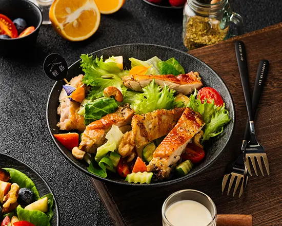 Item18 義式烤雞腿排生菜沙拉盒|italian Roasted Chicken Thigh Lettuce Salad Box