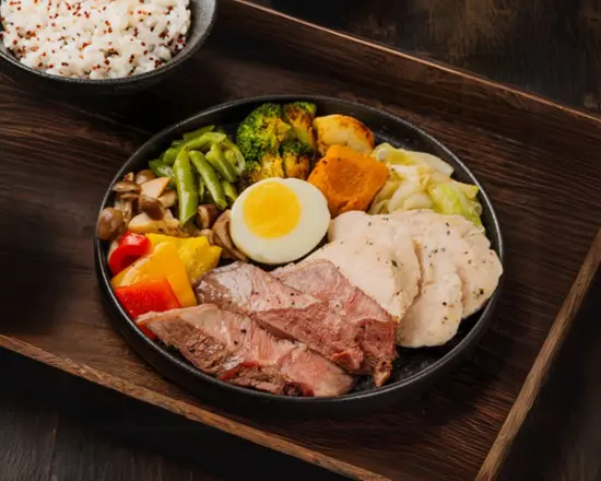 Item68 舒肥雞胸舒肥板腱牛排餐盒|sous Vide Chicken Breast Sous Vide Beef Blade Steak Meal Box