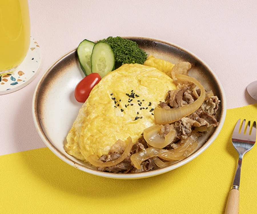 鹹甜下飯的壽喜燒牛肉蛋包飯 台中推薦
