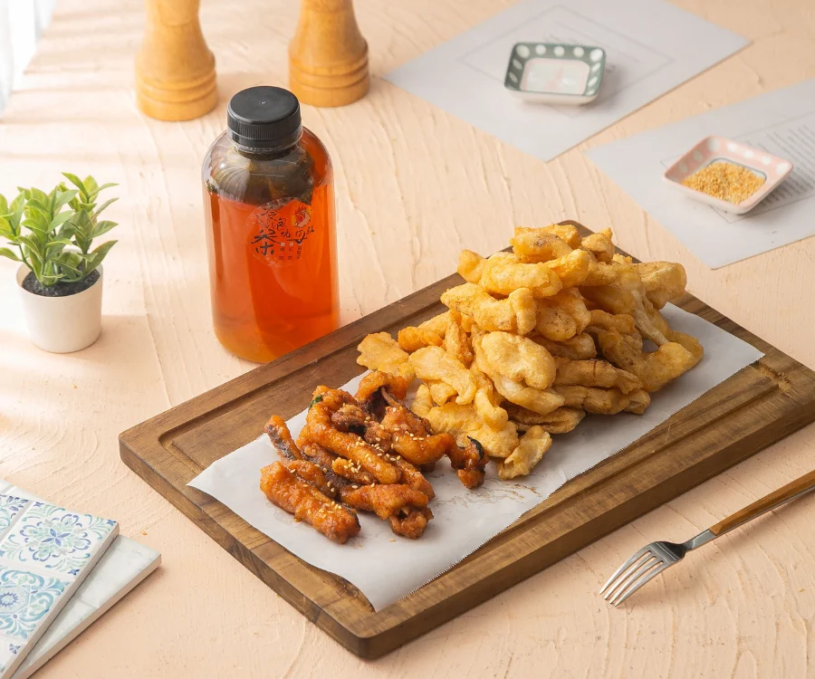 人氣組合的烤炸C餐，包含炭烤甜不辣與酥炸魷魚圈 新竹推薦