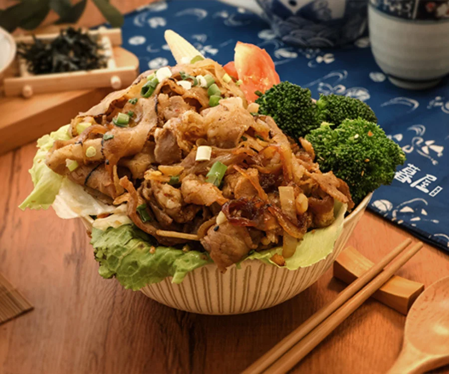 香氣十足的爆盛燒肉牛丼 中壢外送