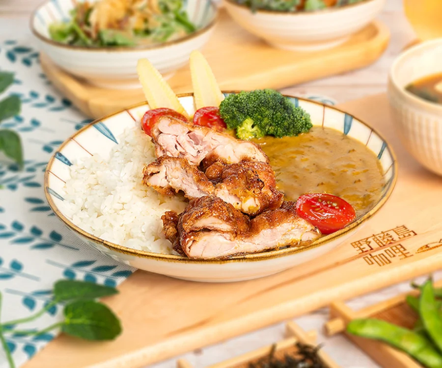濃郁日式炙燒雞腿咖哩飯 新竹美食