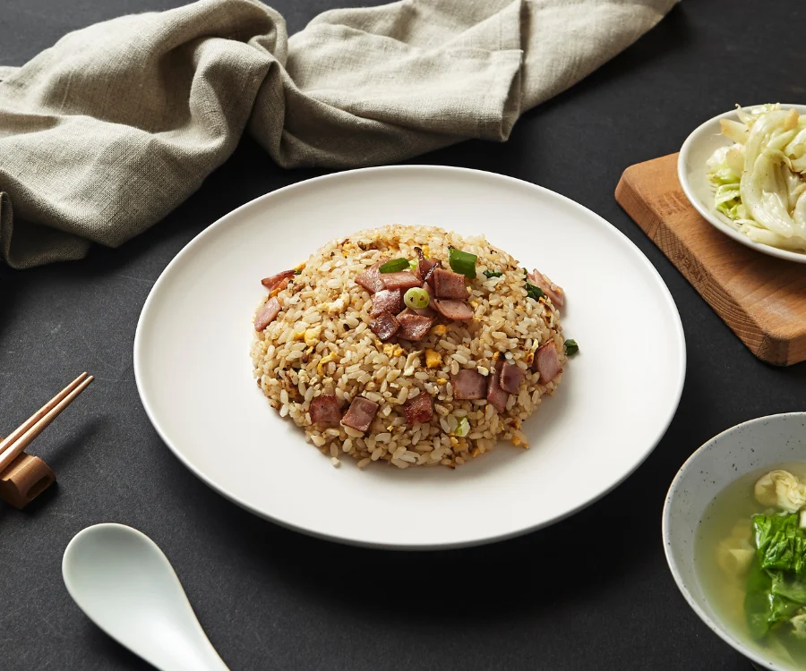 鹹香夠味的火腿蛋炒飯 新北外送
