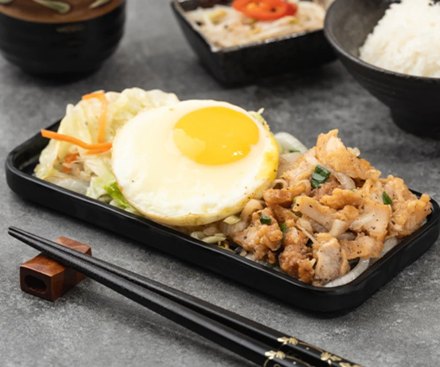 鮮嫩多汁的雞肉鐵板便當 新北美食