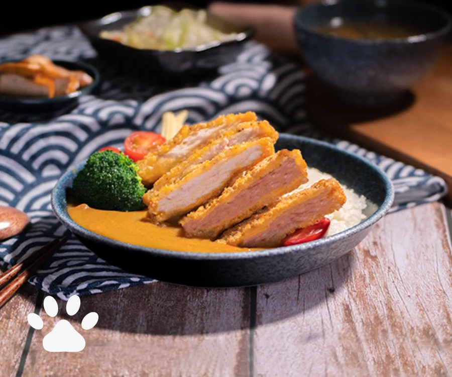 爆漿起司豬排搭配酥炸雞排咖哩飯 新北外送