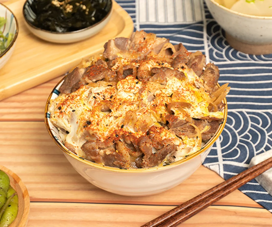 滑嫩順口的熟成牛滑蛋壽喜丼 中壢推薦