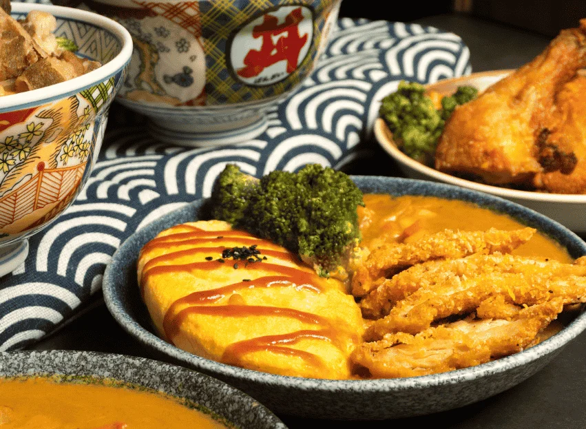 濃郁滑嫩的日式咖哩飯搭配酥炸雞排 台中一中美食推薦