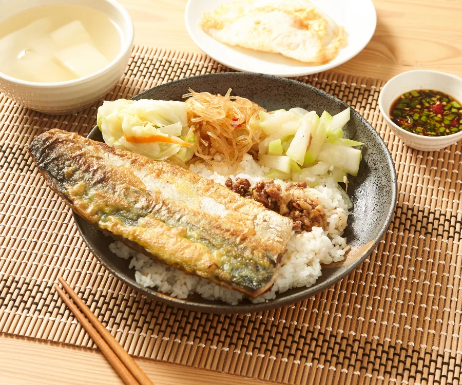 鹹香下飯的古早味鯖魚飯 台南美食