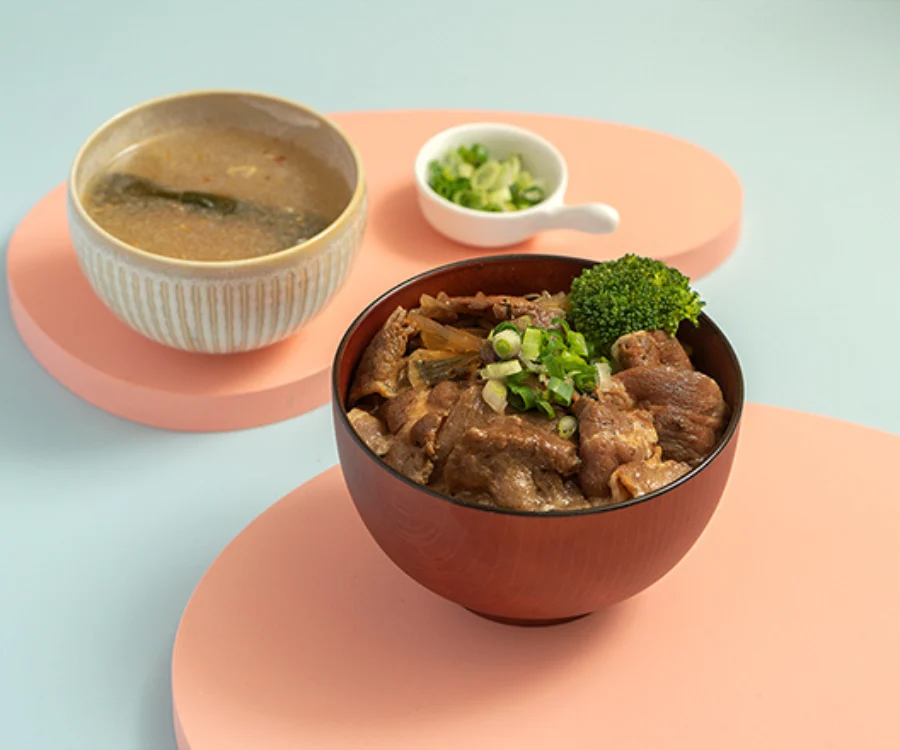雙重享受的壽喜牛豚盛丼 中山推薦
