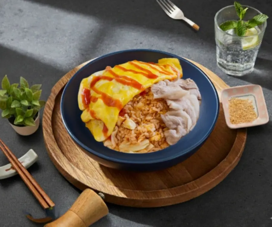 滑嫩順口的招牌豬五花蛋包飯 高雄外送