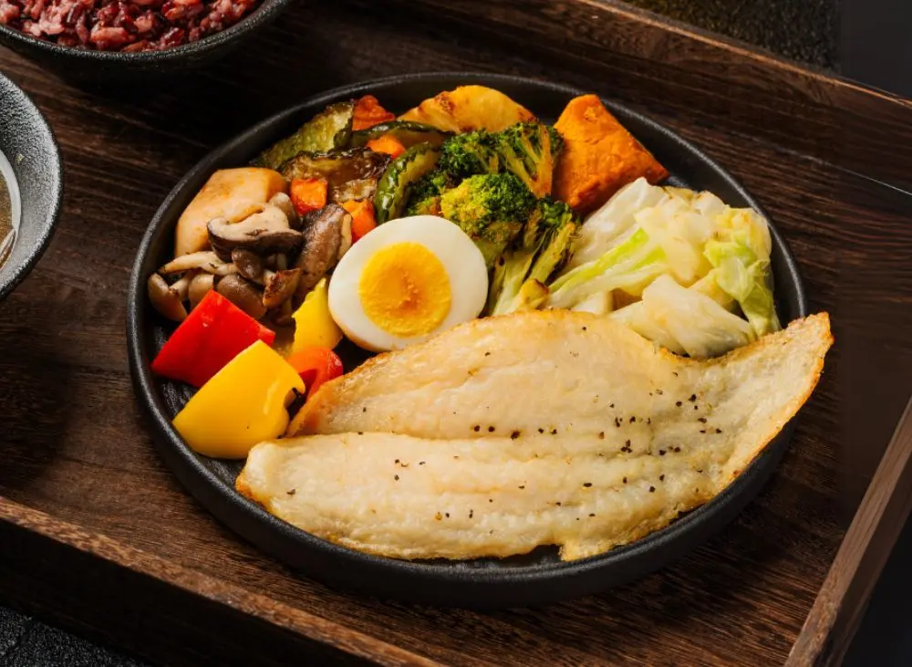 Item11 鹽烤巴沙魚｜salt Roasted Basa Fish