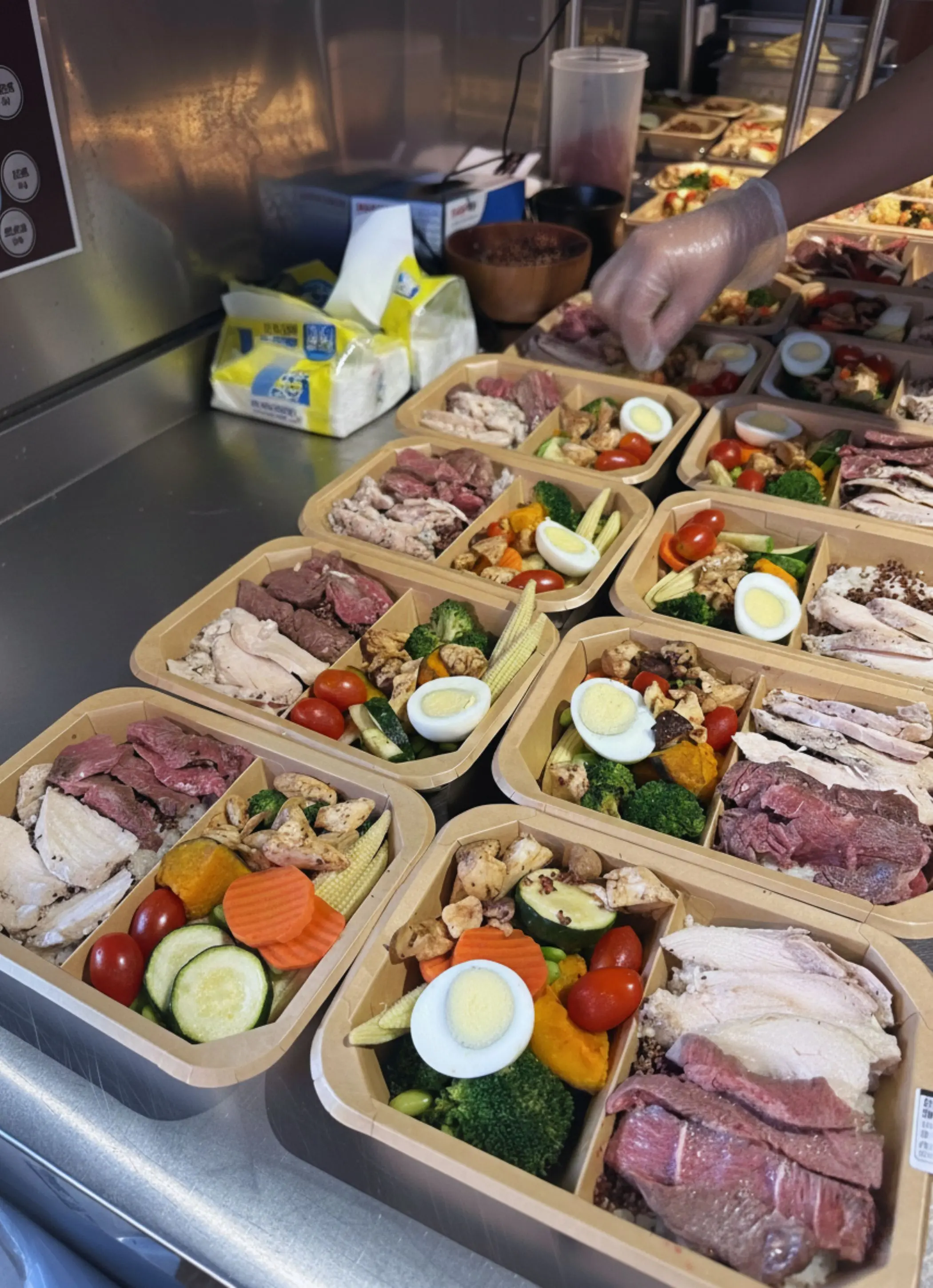 輕島 Isla Vita 精緻健康餐盒的最新菜單