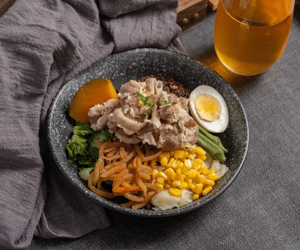 萬隆蔥鹽炙燒牛五花 油花香脆