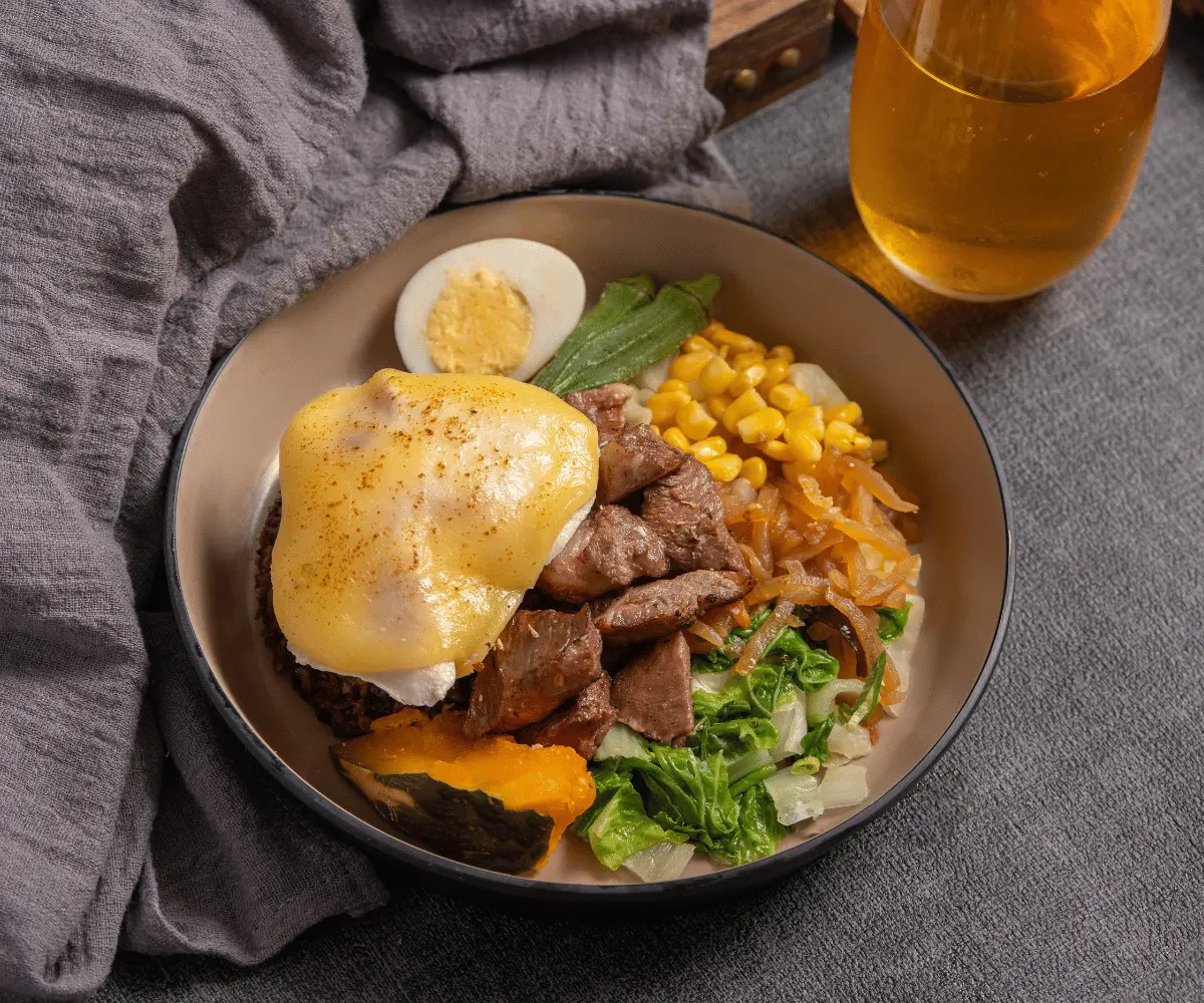 萬隆牛肋起司雞胸雙拼 爆汁濃香